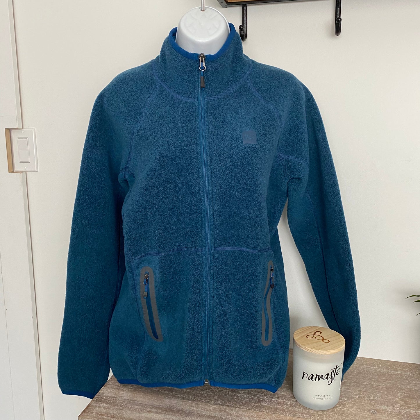 MEC Fleece Full Zip Jacket Size Medium