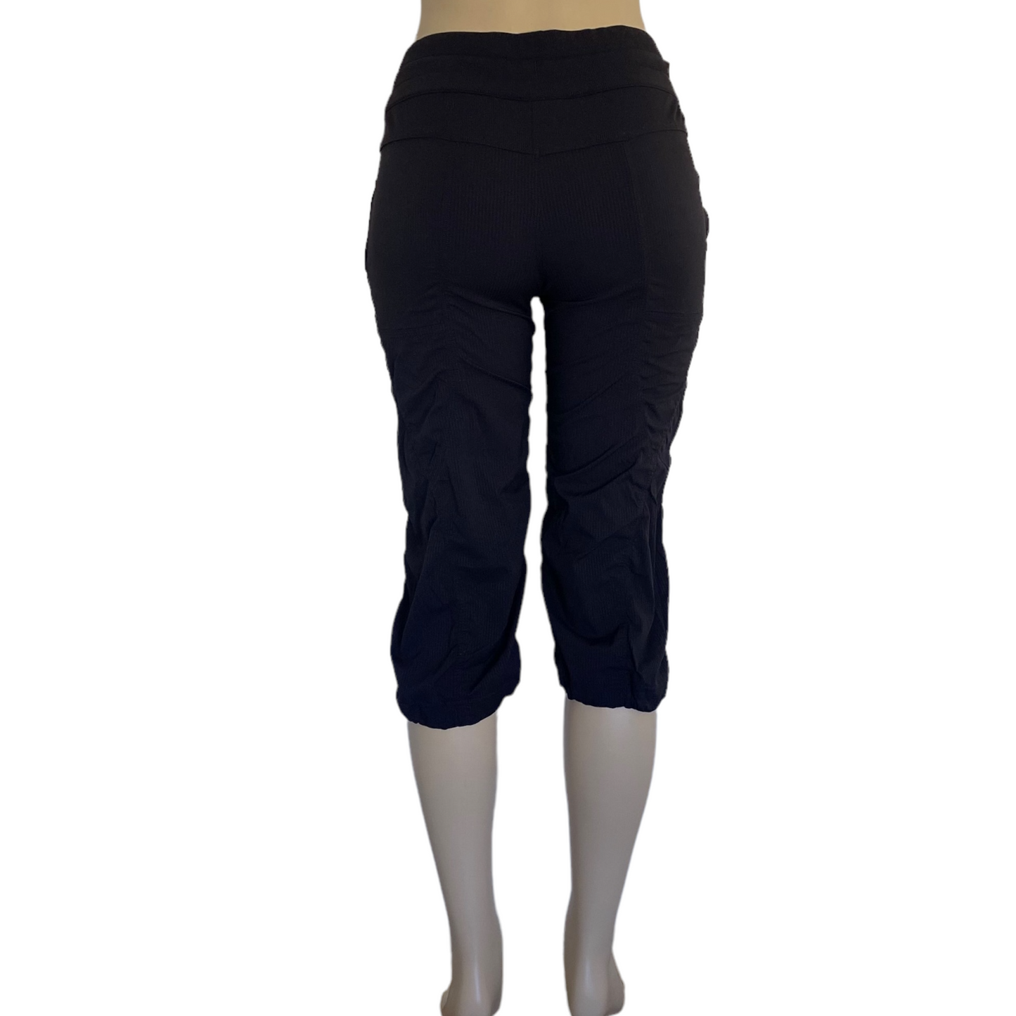 Lululemon Studio Crop Size 4