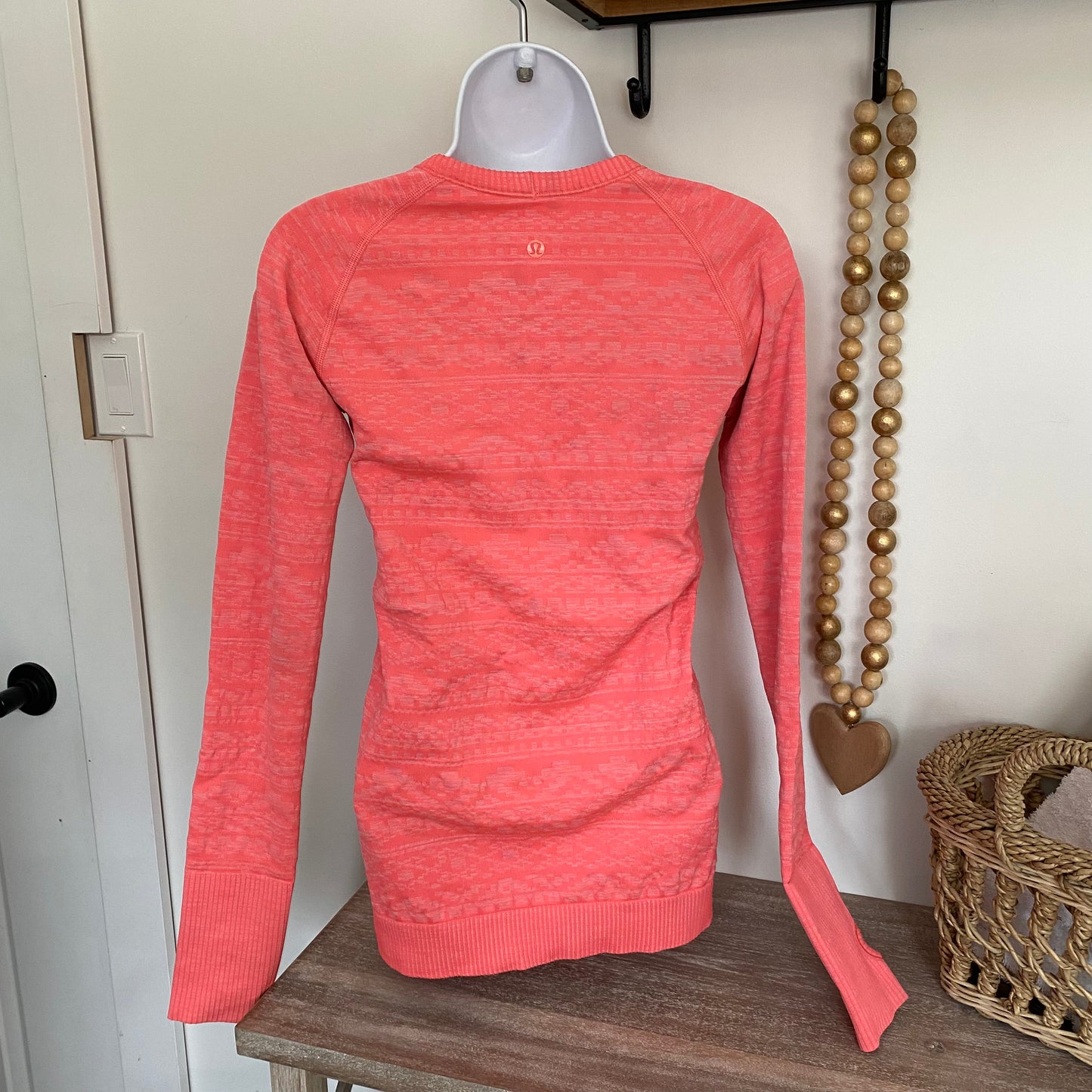 Lululemon Rest Less Pullover Size 6