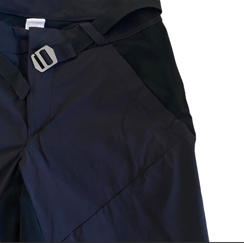 Men’s Shorts Black Like-New Size Medium