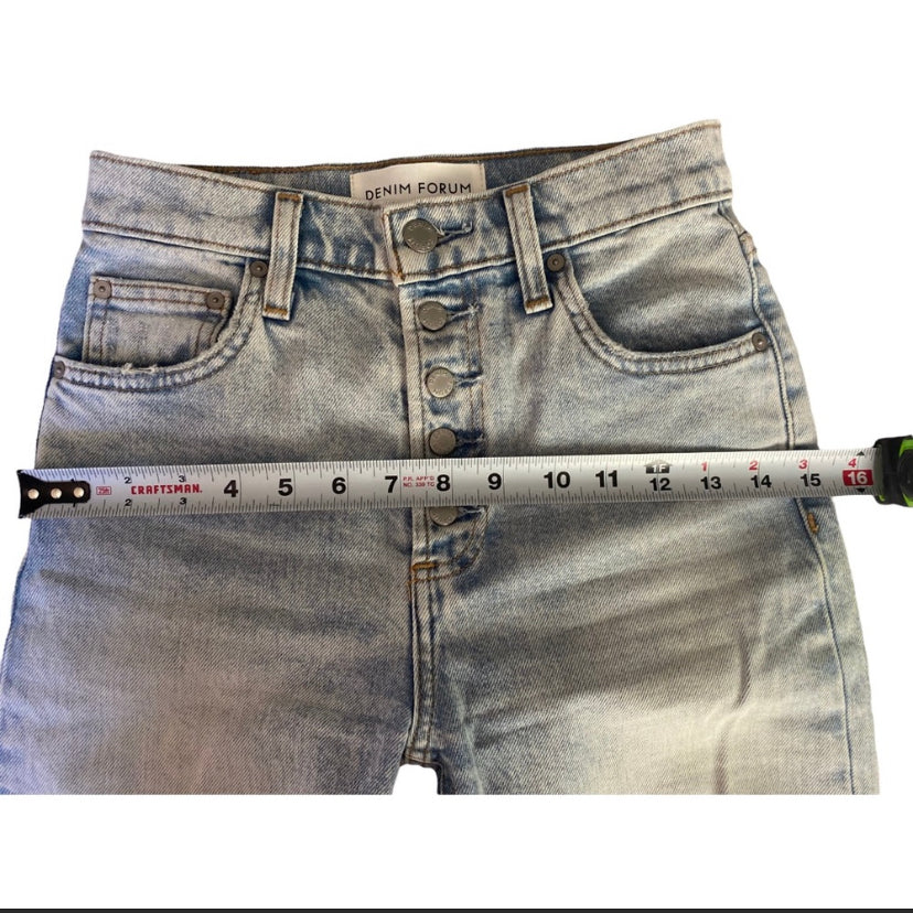 Aritzia Denim Forum Yoko High Rise Slim Straight Size 24