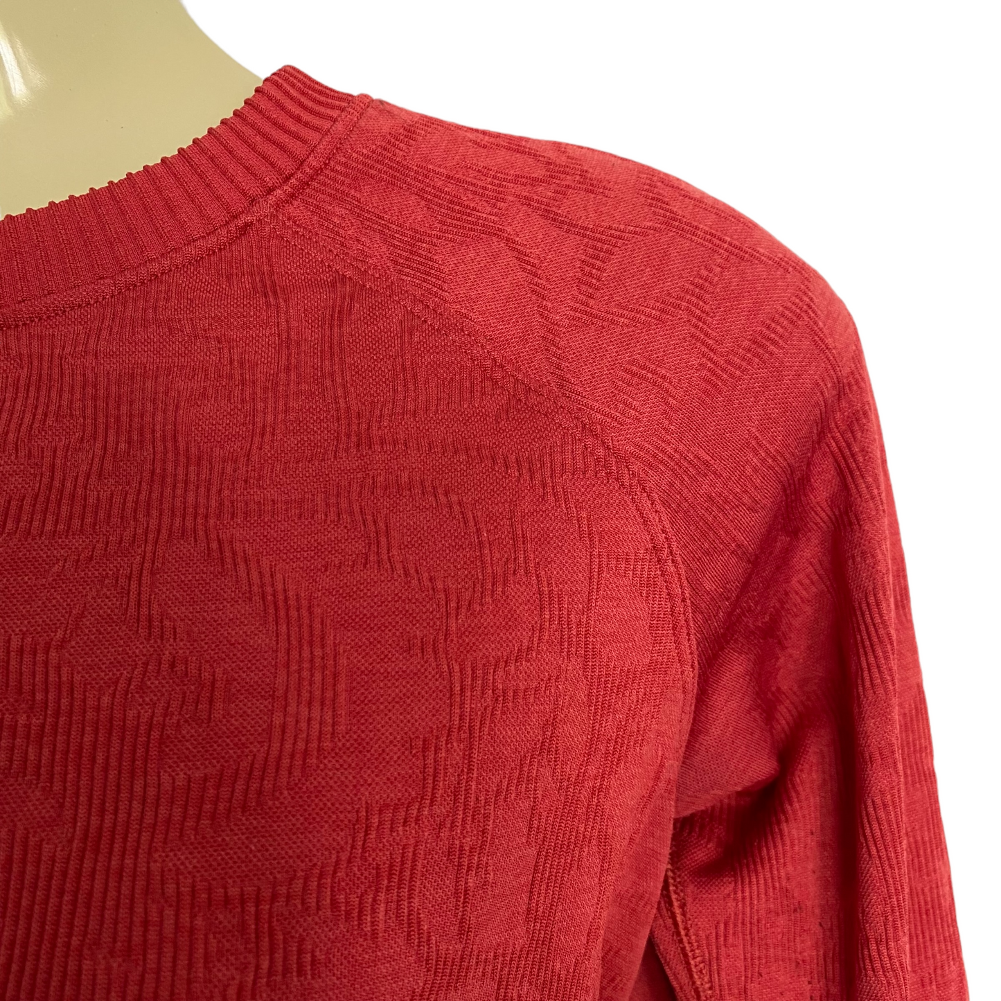 Lululemon Rest Less Pullover Size 6