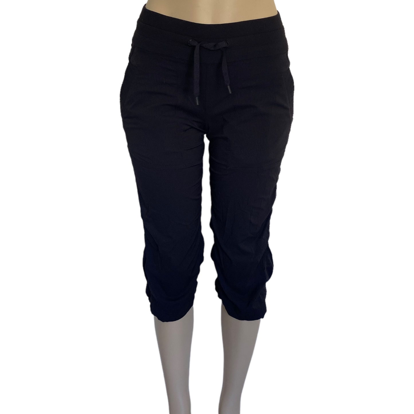 Lululemon Studio Crop Size 4