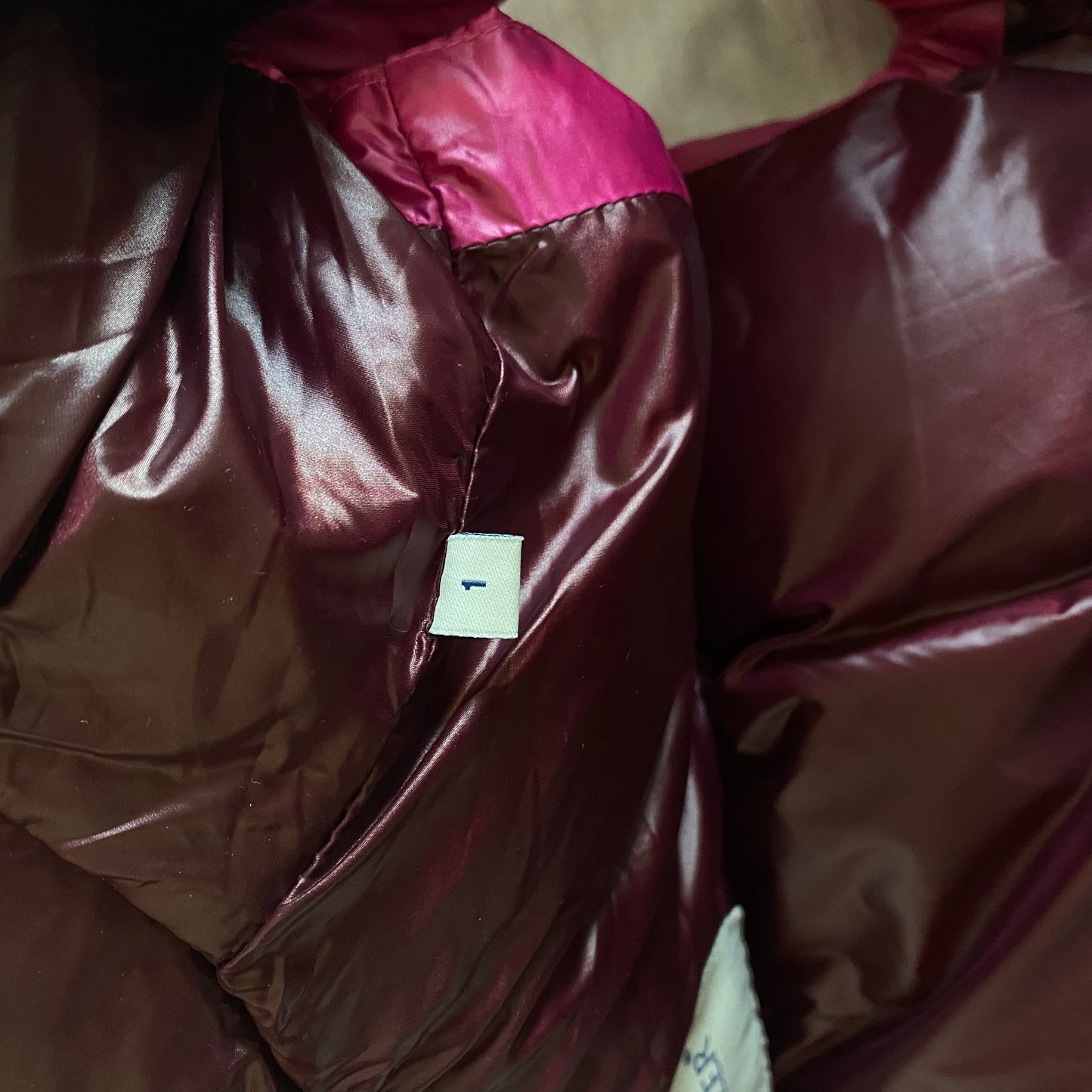 Moncler Luzule Down Hooded Vest Magenta Fuchsia