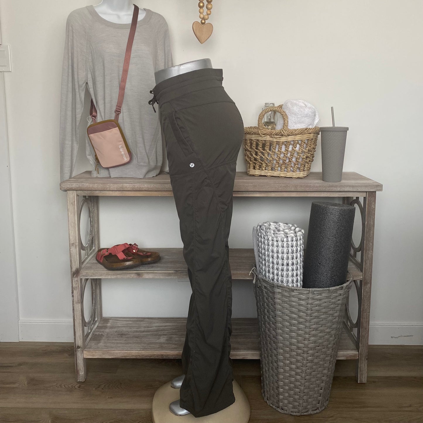 Rare Lululemon Studio Pants Tall Size 8