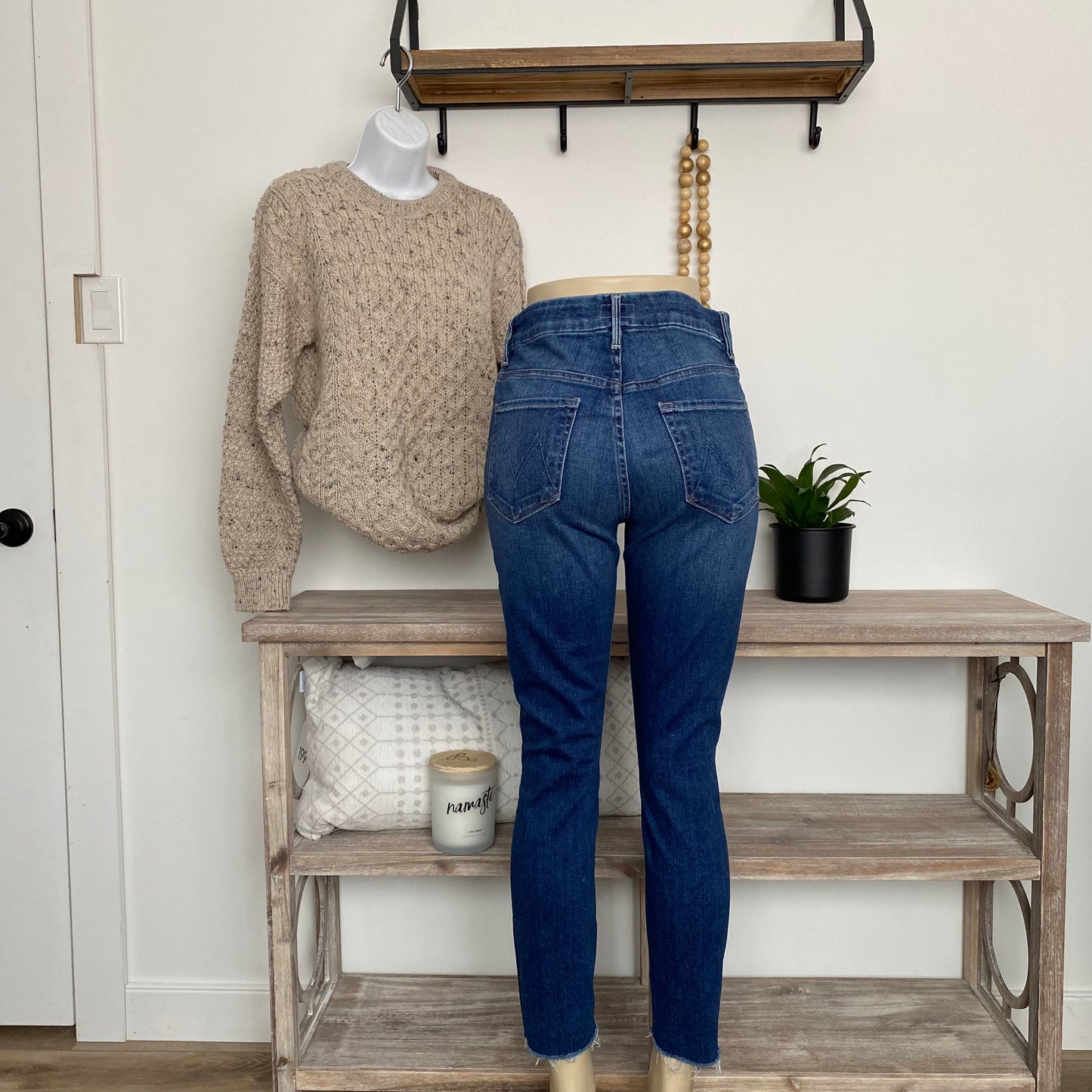 MOTHER High Waisted Looker Ankle Fray Jeans Size 29