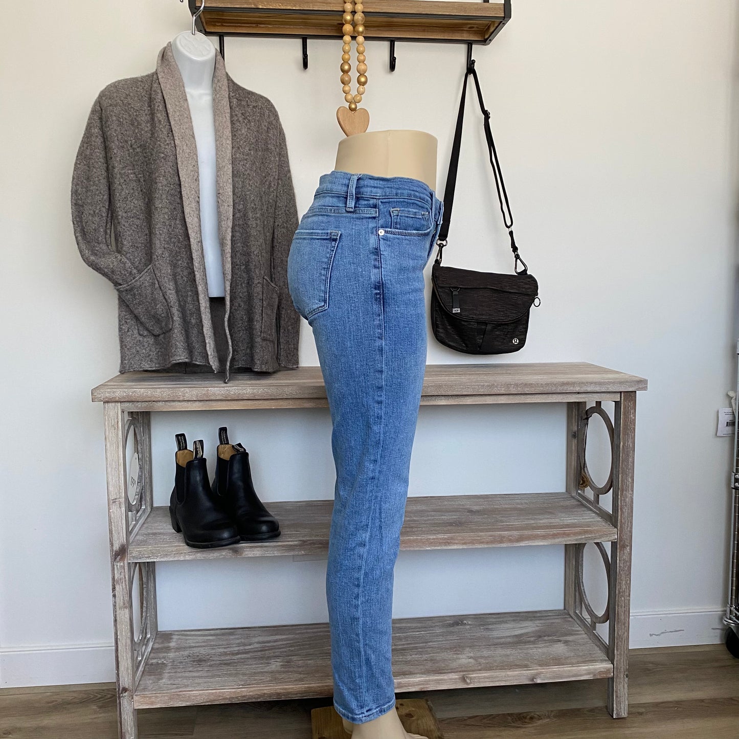 FRAME Le Garcon Straight Blue Denim Jeans Size 28