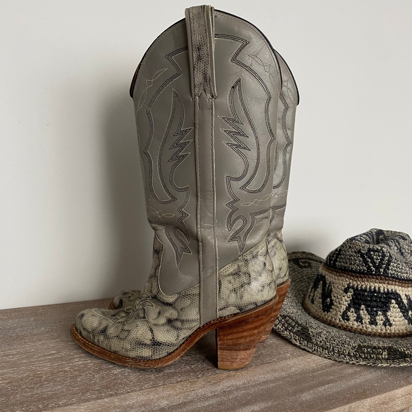 Vintage Miss Capezio Snakeskin Leather Boots Coastal Cowgirl Size 6.5