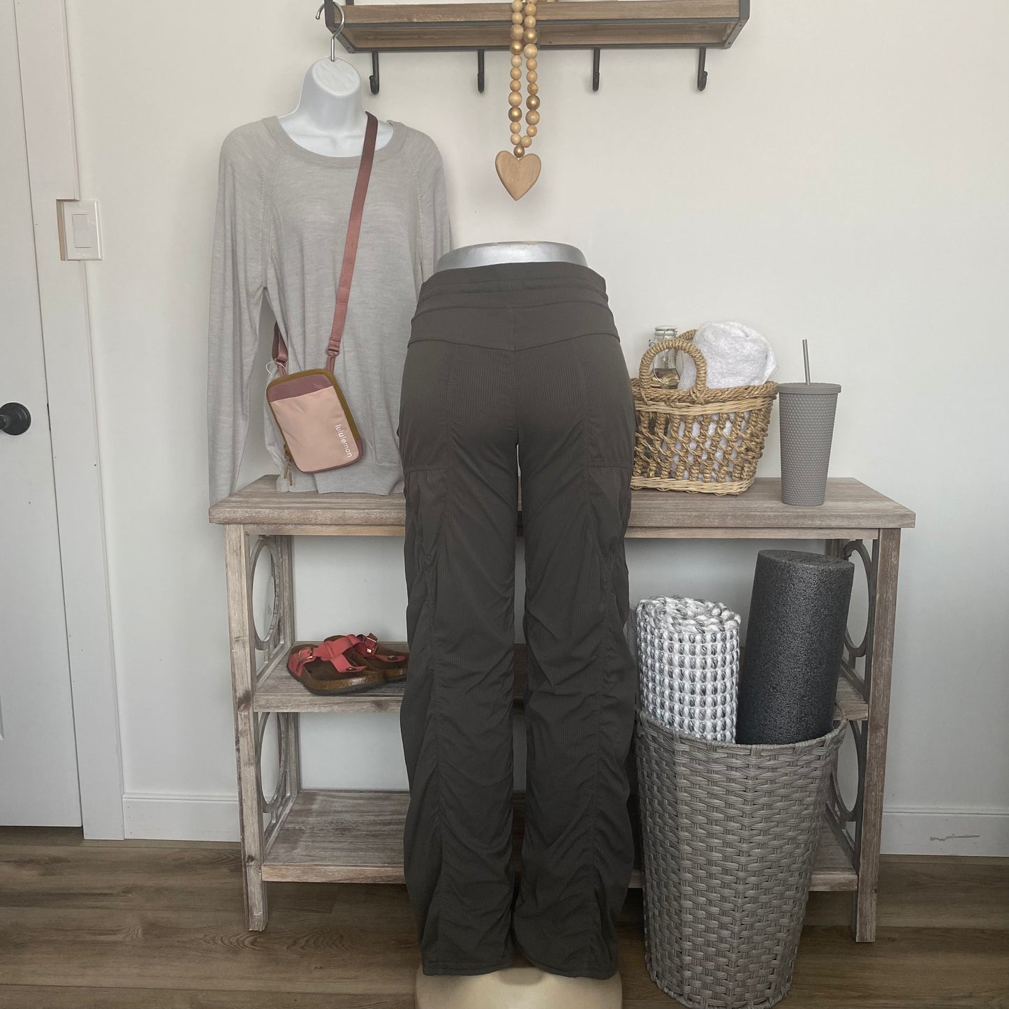 Rare Lululemon Studio Pants Tall Size 8