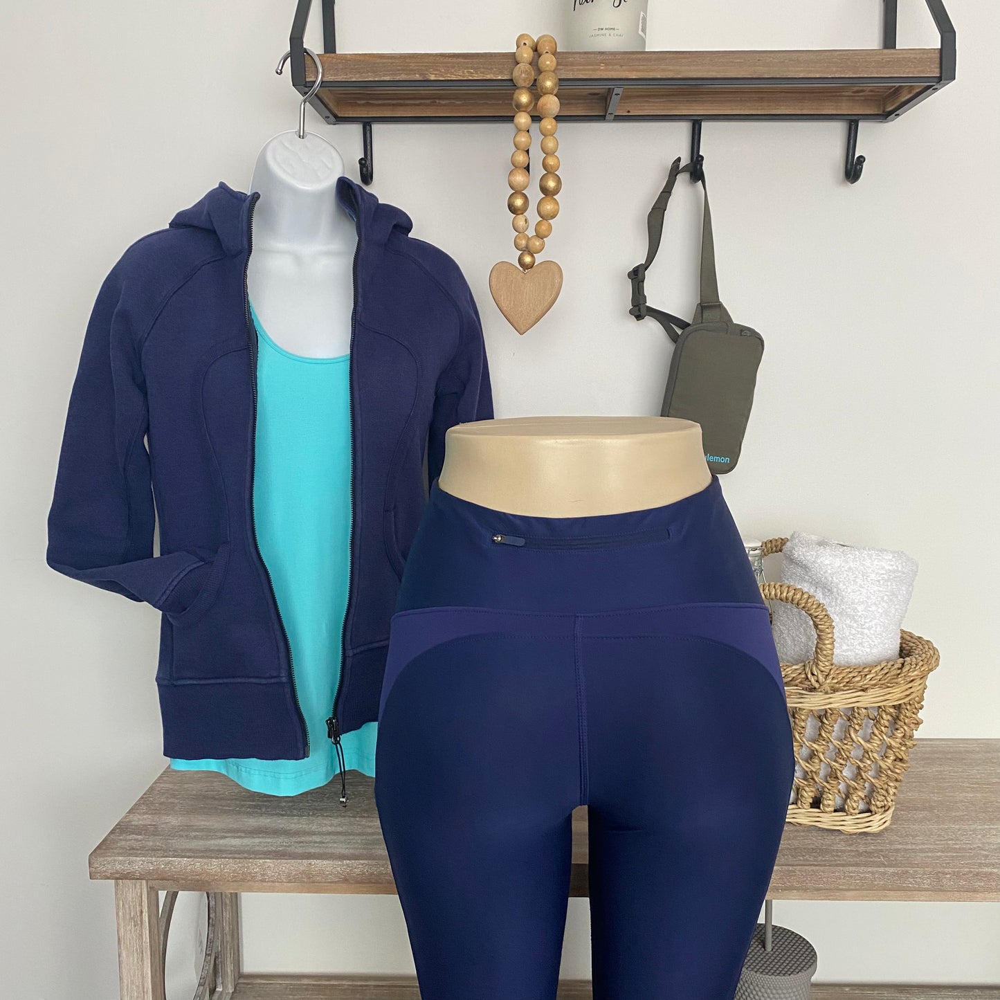 Rare Lululemon Sleet Sprinter Tight Fleece Lined Leggings Pockets Size 4