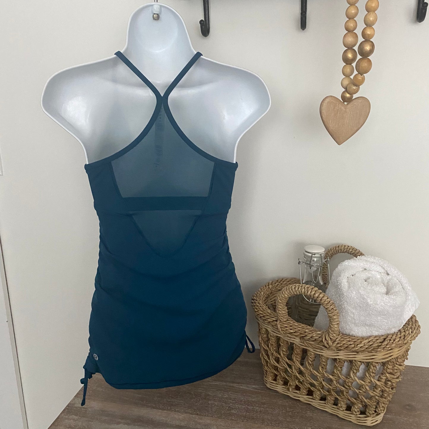 Rare Lululemon Full Freedom Tank Like New Size 4