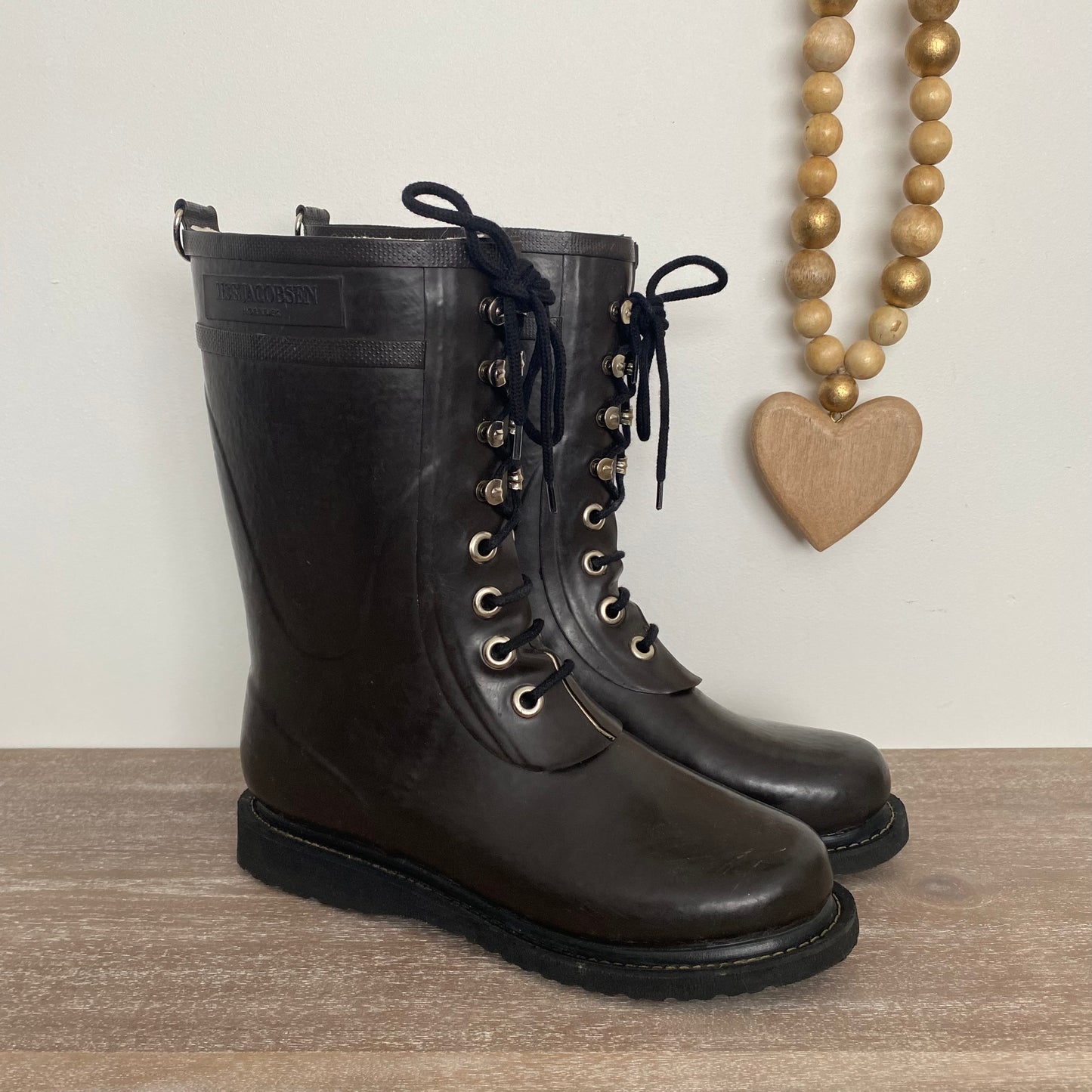 Ilse Jacobsen Laced Medium Height Rainboots Brown Size 9