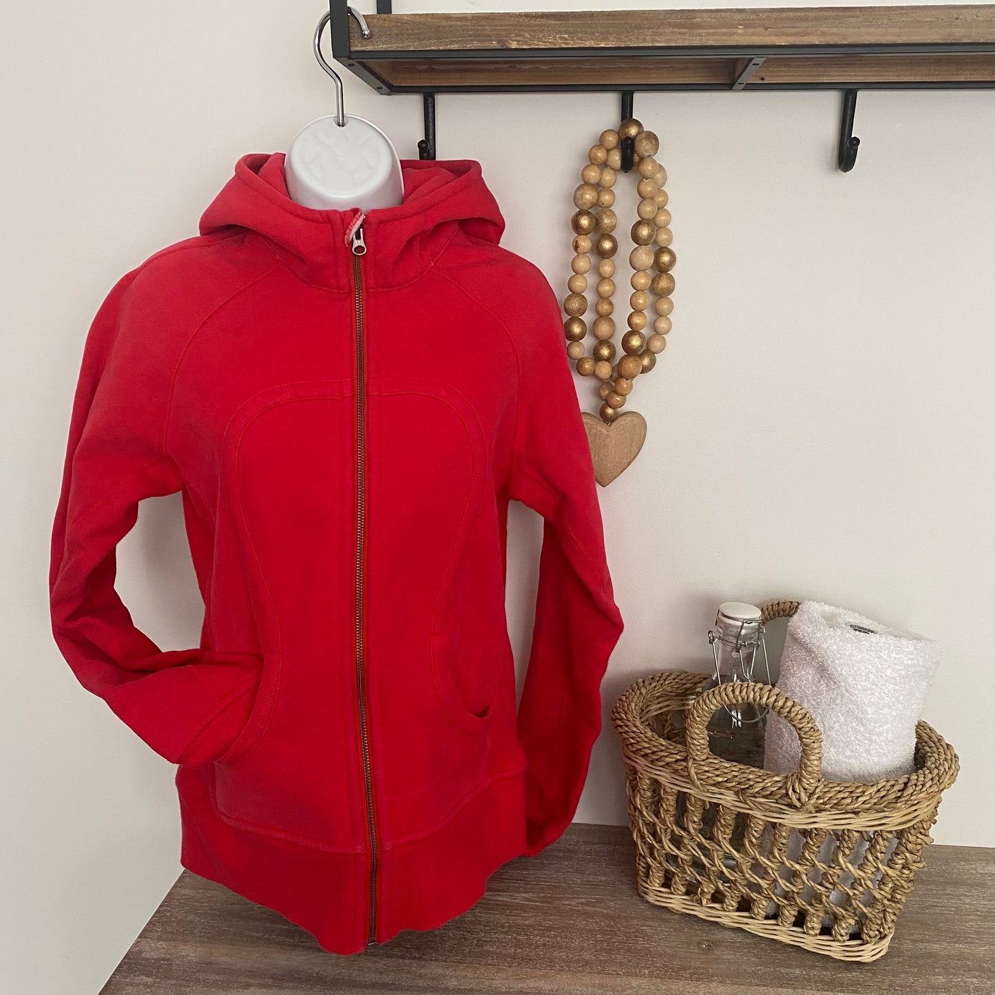 Gorgeous Lululemon Scuba Hoodie Size 8