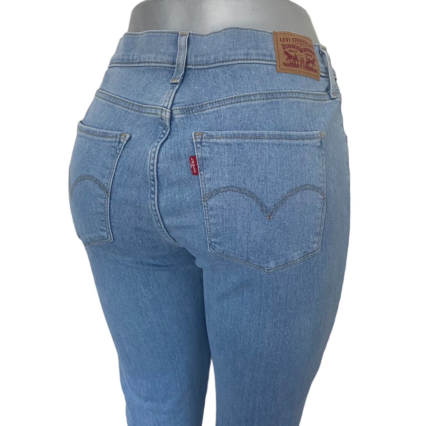 Levi’s 720 High Rise Skinny Jeans Light Wash Size 31