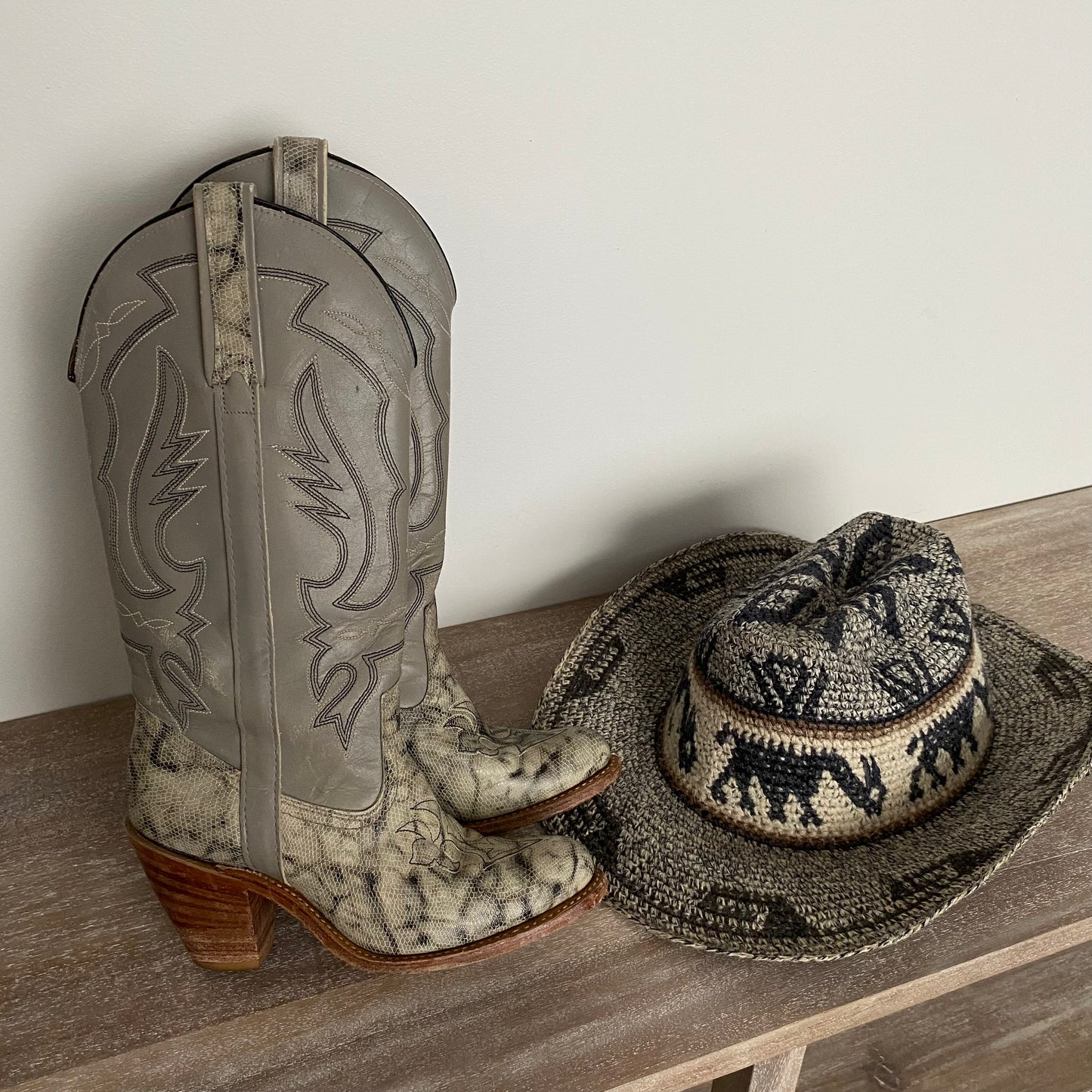 Vintage Miss Capezio Snakeskin Leather Boots Coastal Cowgirl Size 6.5