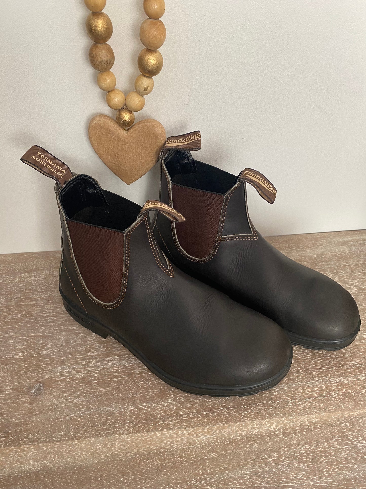 Blundstone Classic 500 Brown Boots - 7 Mens/9 Womens
