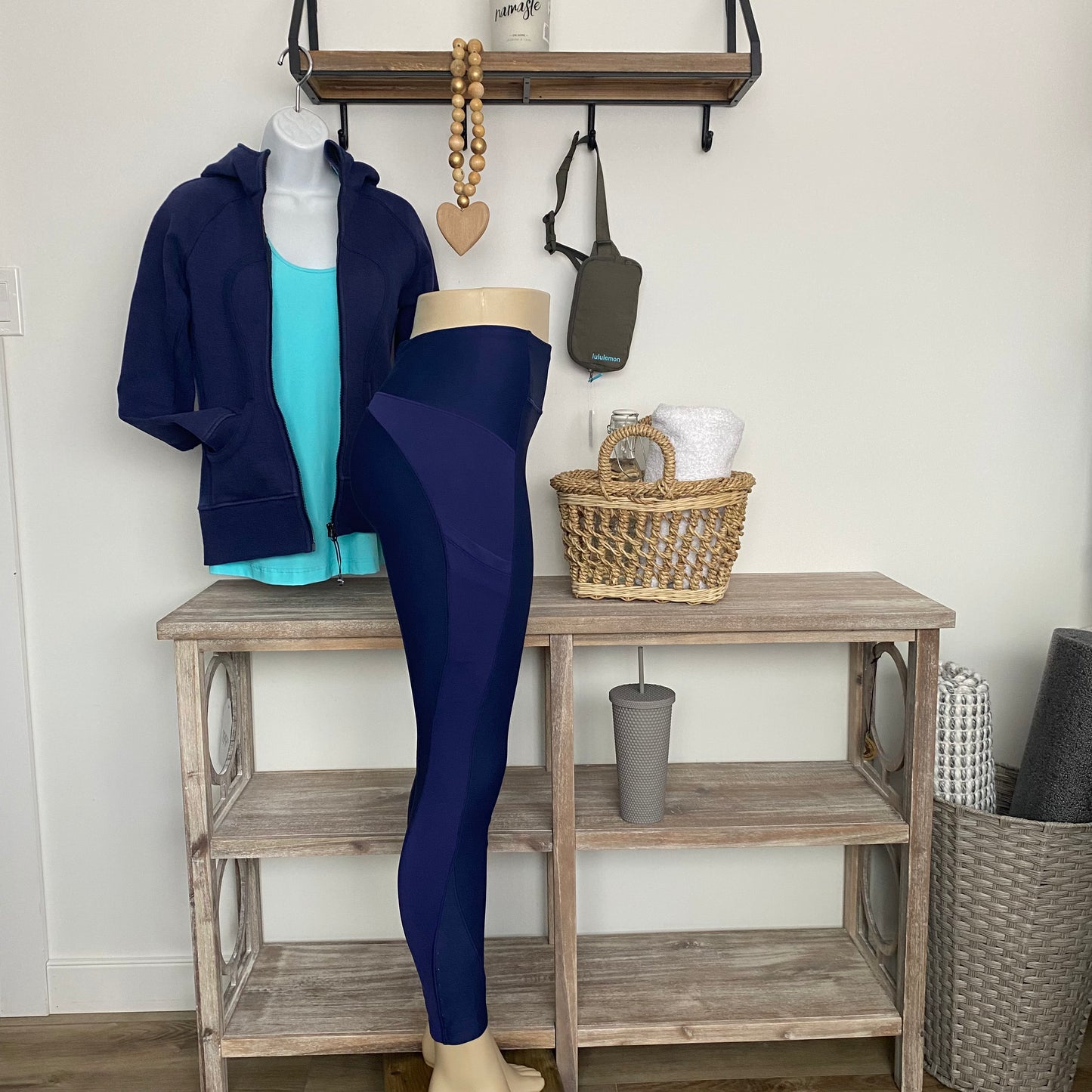 Rare Lululemon Sleet Sprinter Tight Fleece Lined Leggings Pockets Size 4