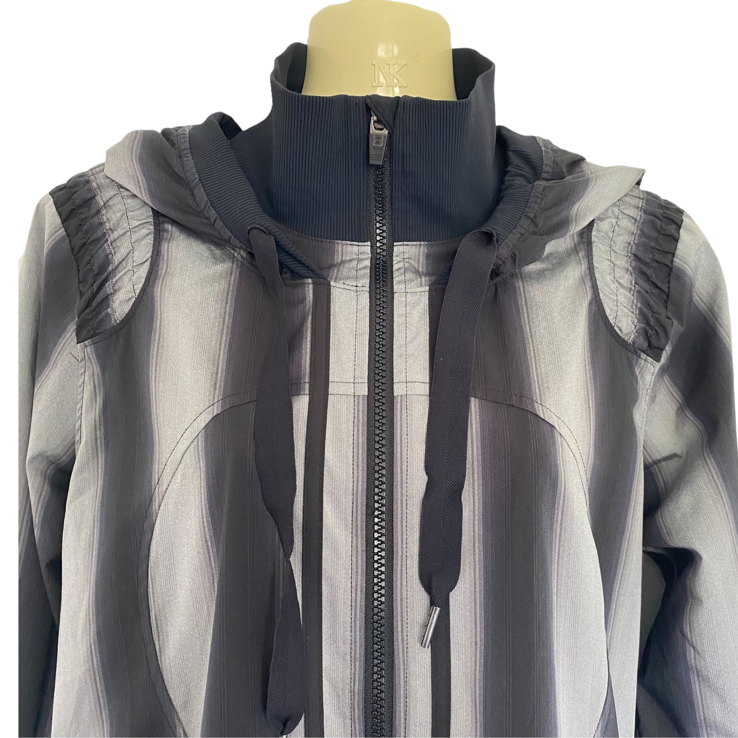 Rare Lululemon Hooded Track & Field Relaxed Fit Jacket Size 6