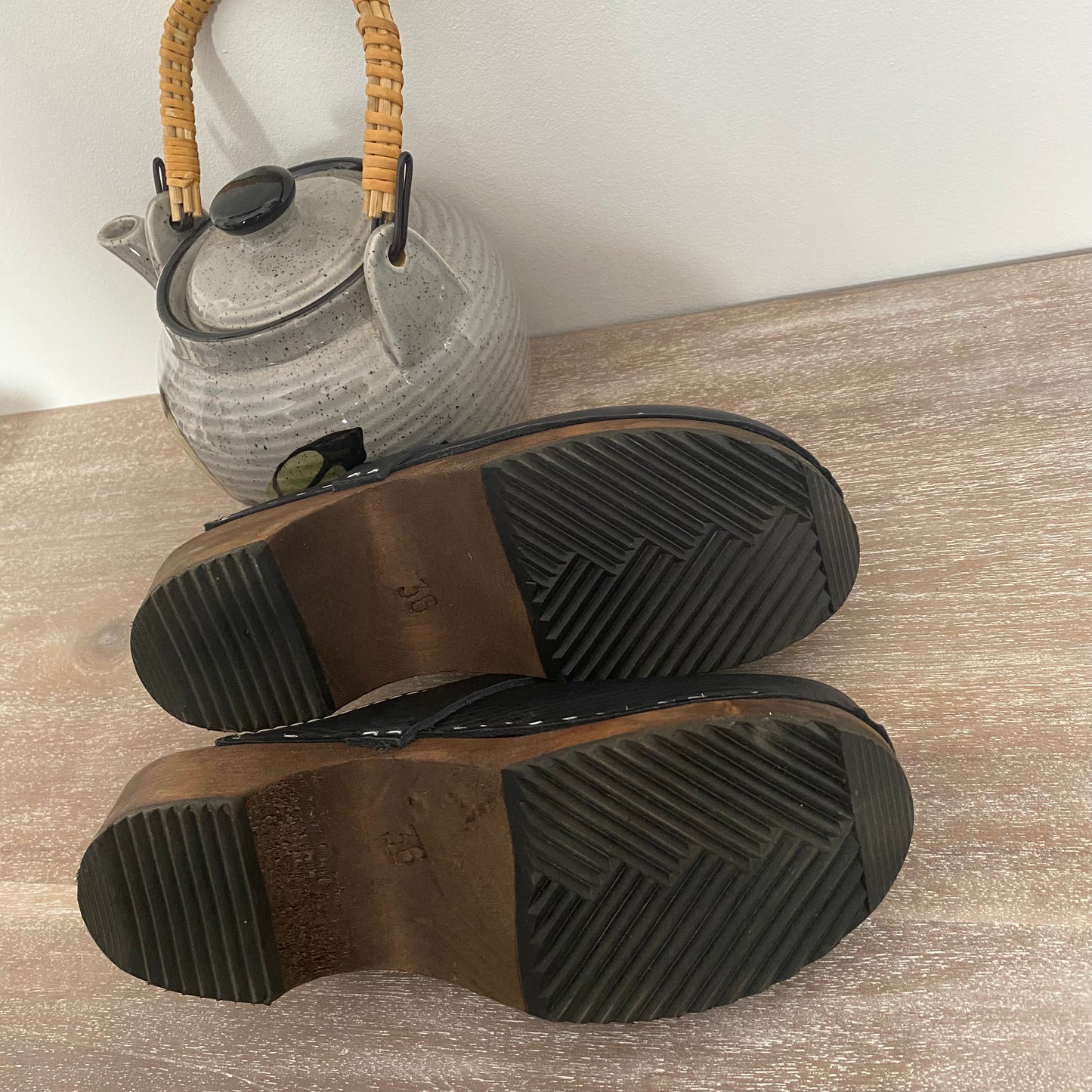 Lotta From Stockholm Swedish Leather & Wood Clogs Like-New Size 36