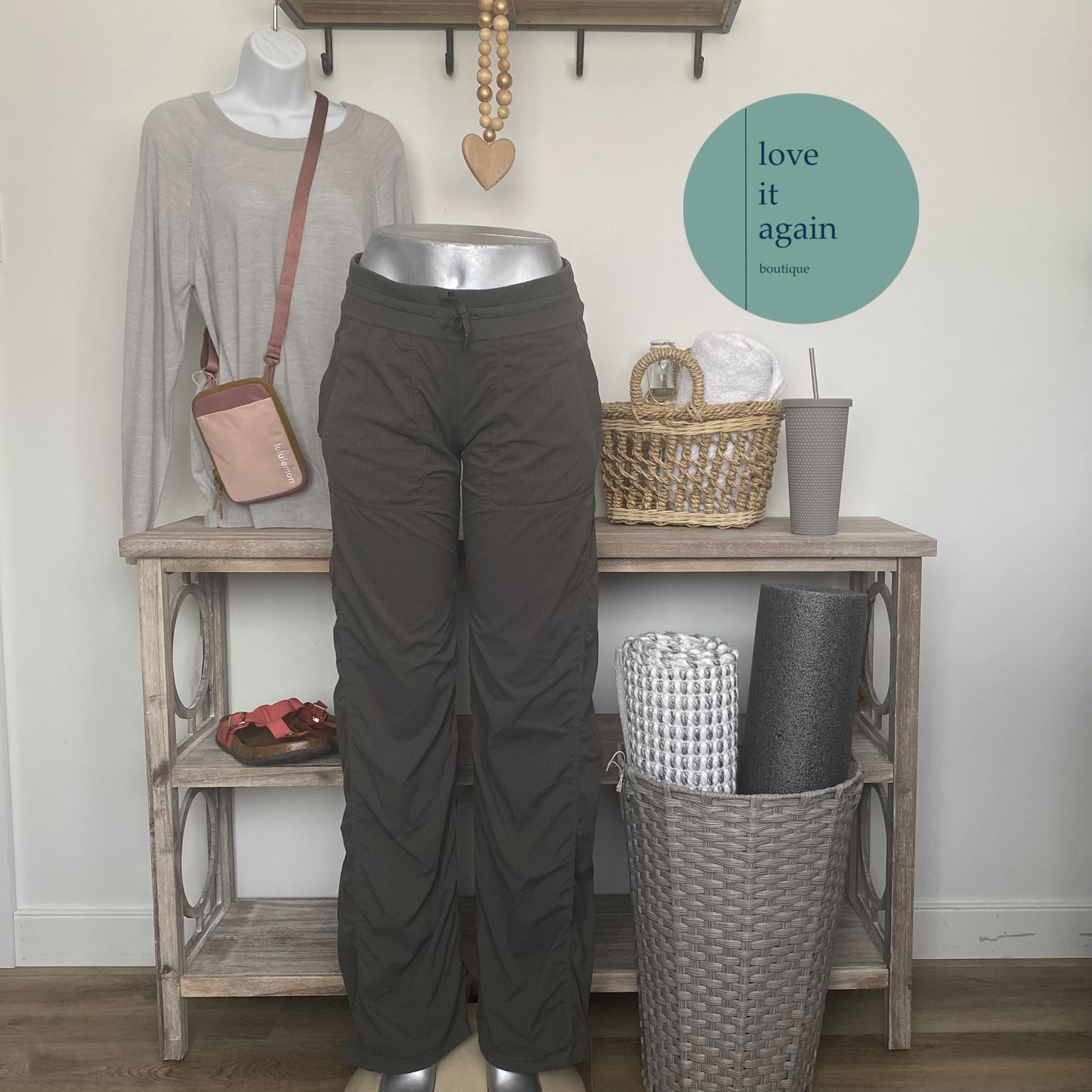 Rare Lululemon Studio Pants Tall Size 8