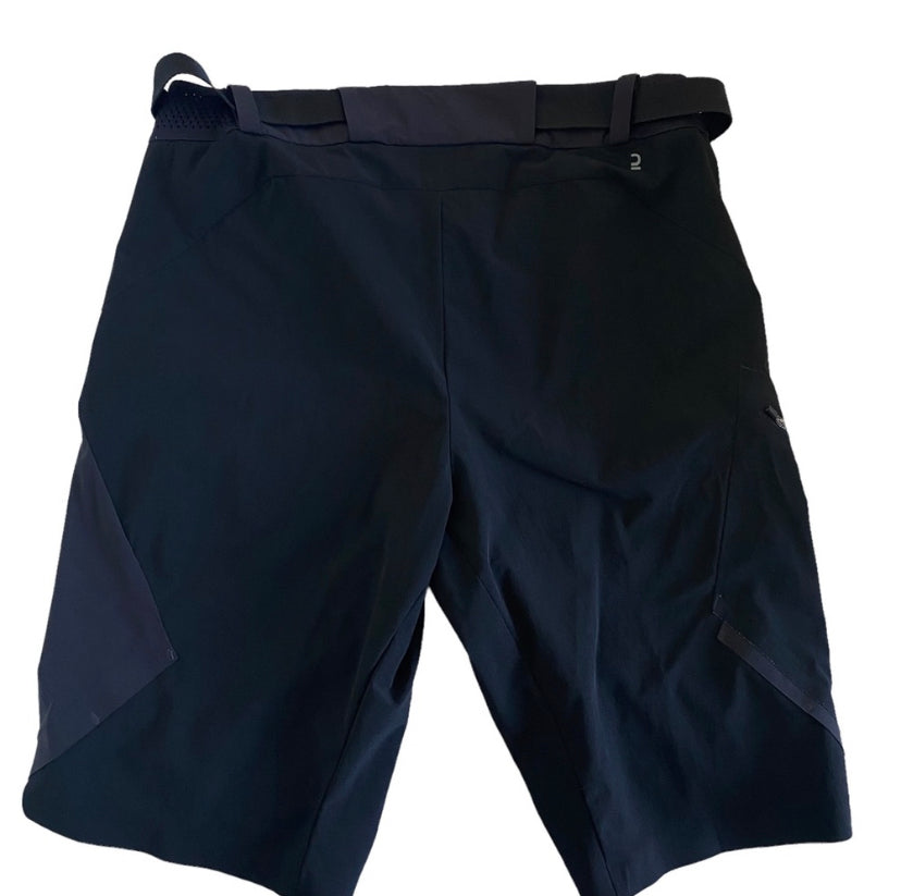 Men’s Shorts Black Like-New Size Medium