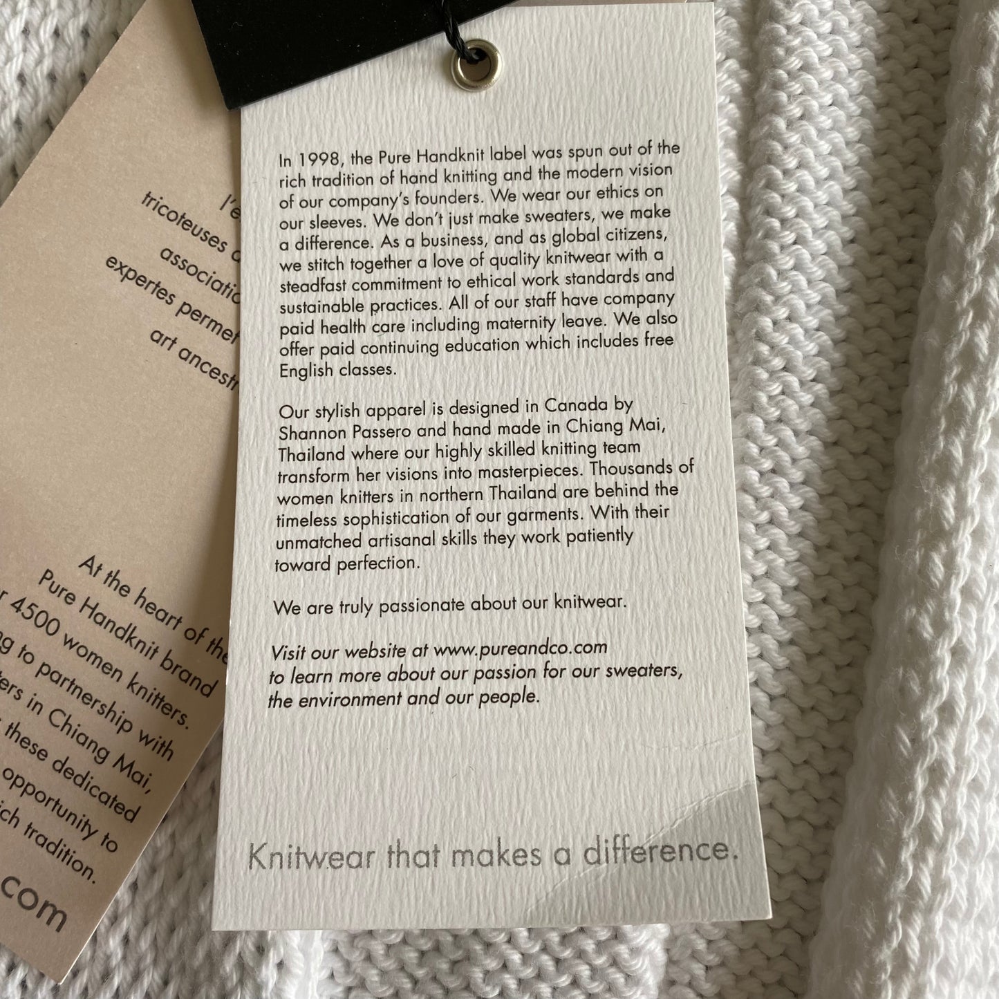 New Hooded Cardigan White Size Medium to Large