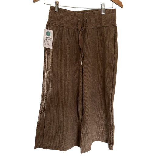 Lululemon Retreat Yourself Crop Size 4