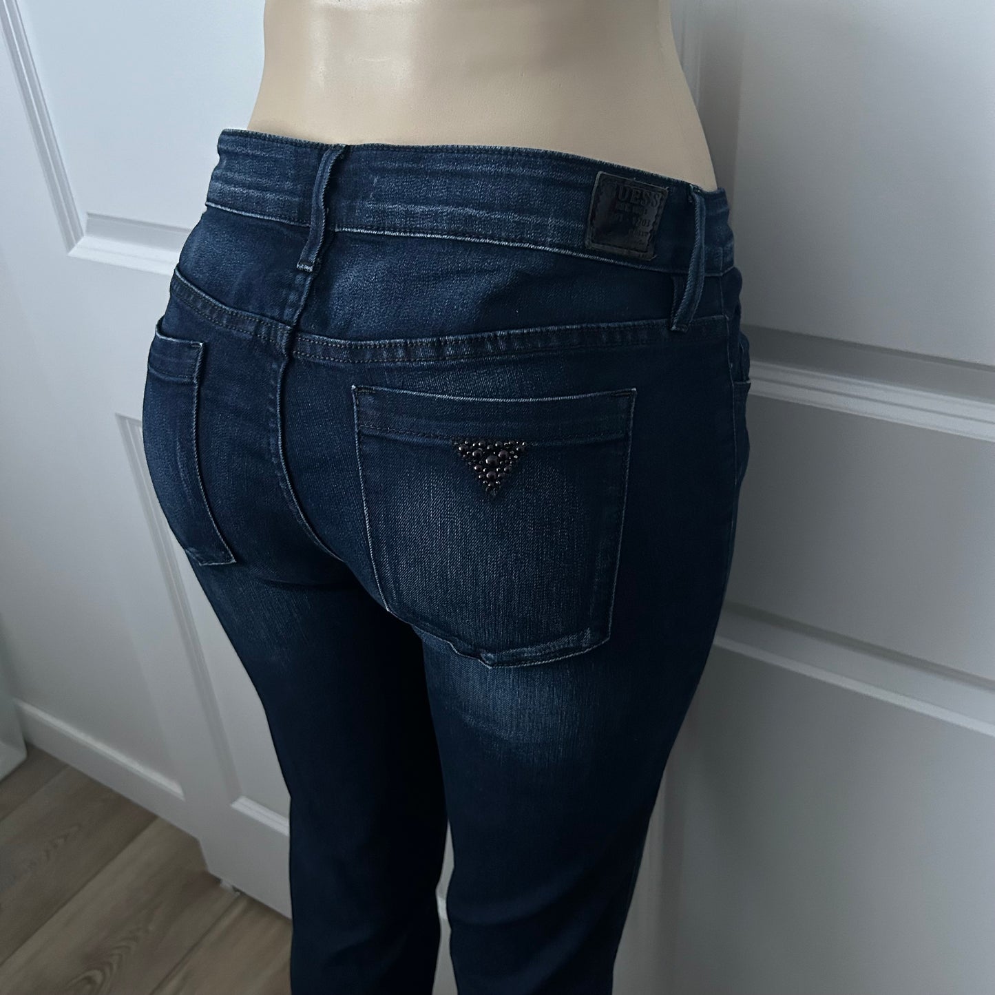Guess Kate Boot Cut Denim Jeans Dark Wash Size 29