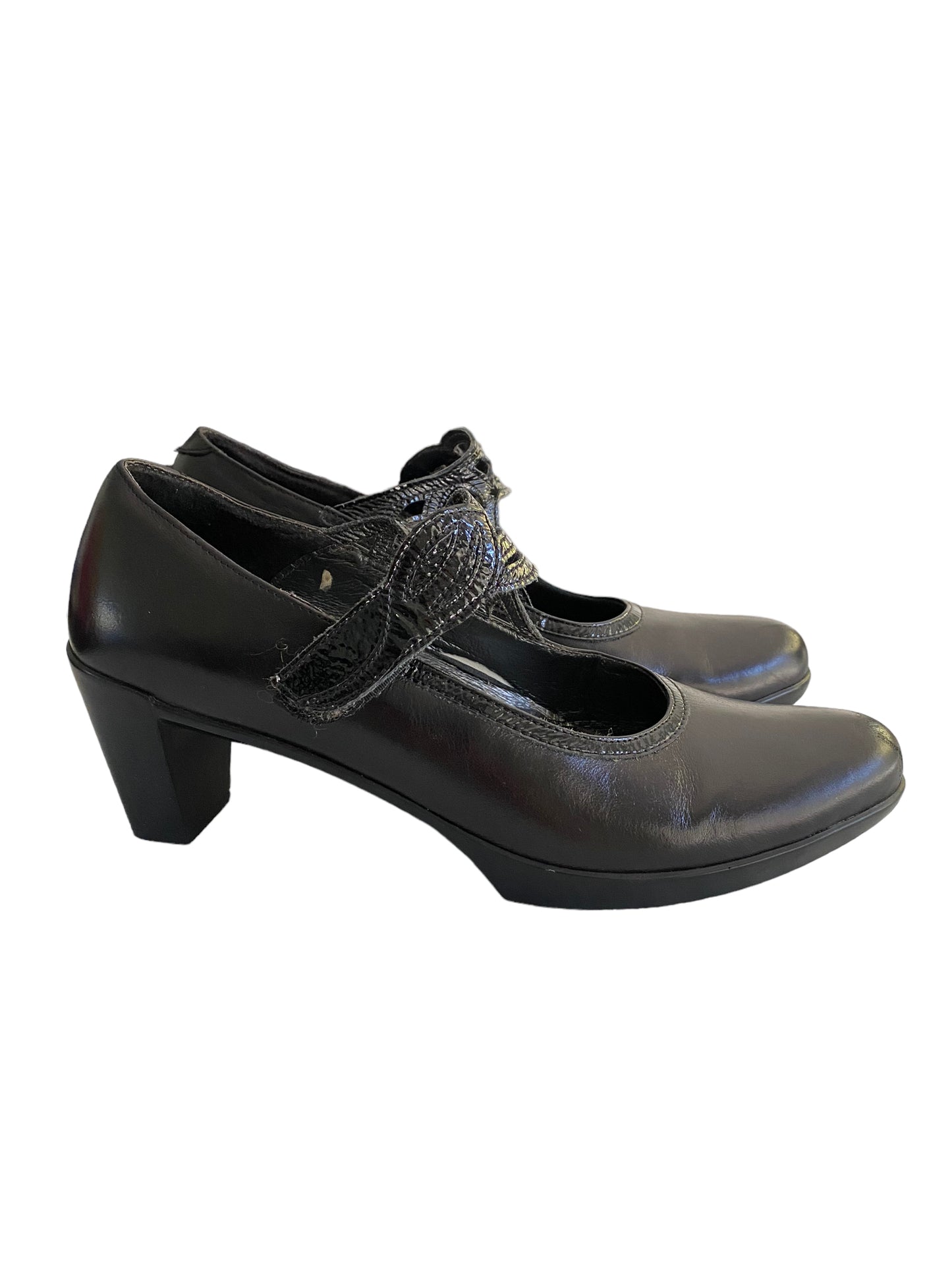 Naot Black Leather Mary Jane Shoes Size 9.5