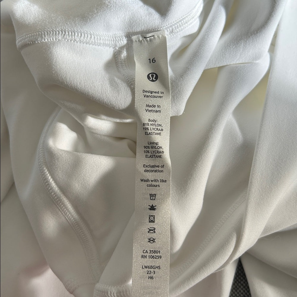 Lululemon Align High-Rise Crops White Rare Size 16