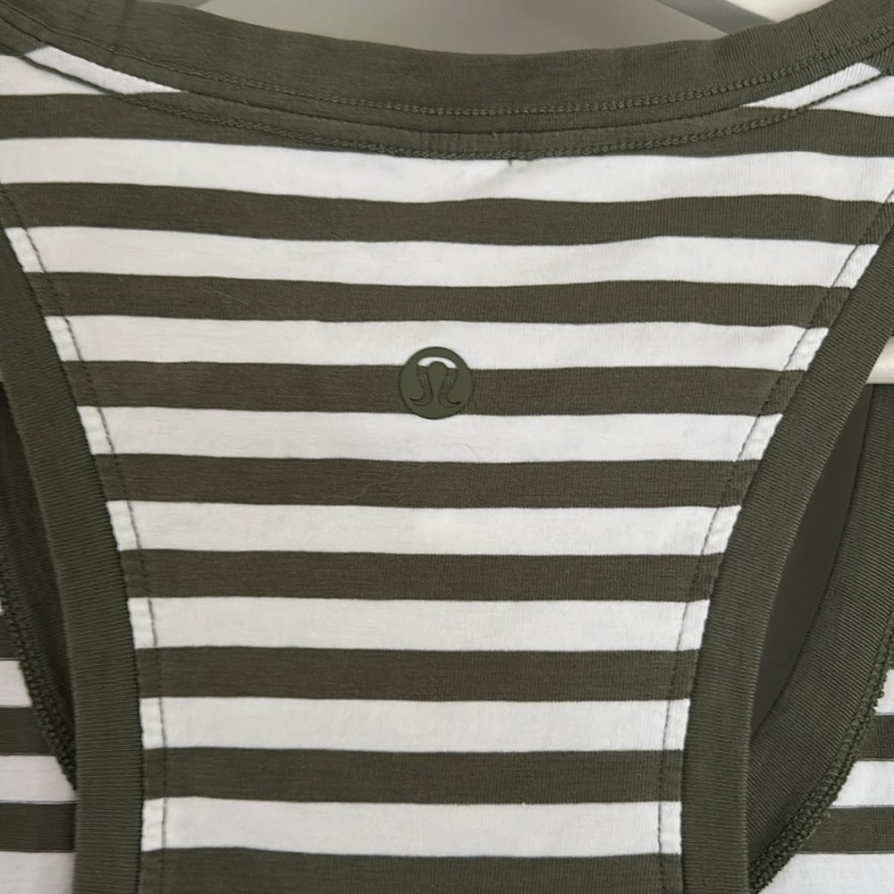 Lululemon Love Tank Like New Size 6