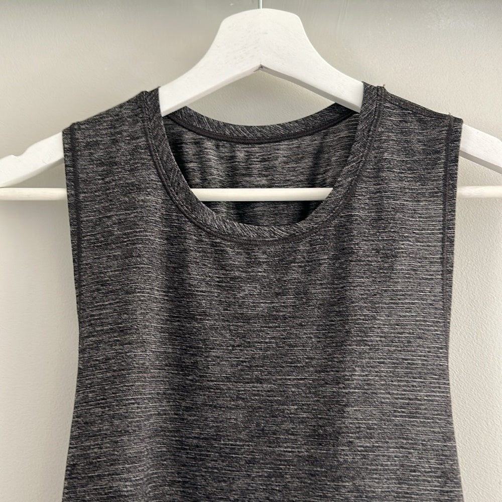 Lululemon In A Cinch Tank Top Rare Size 4