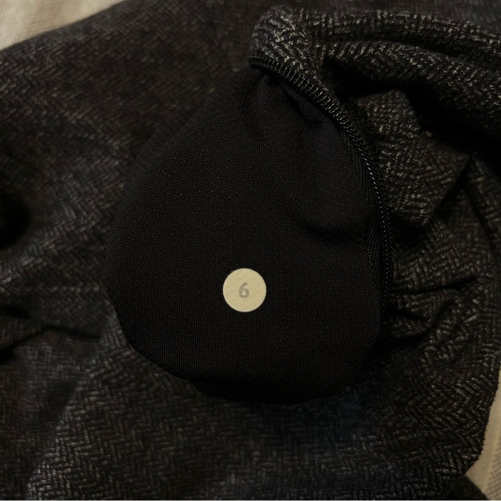 Lululemon Kanto Catch Me 1/2 Zip Herringbone Pocket RARE Size 6
