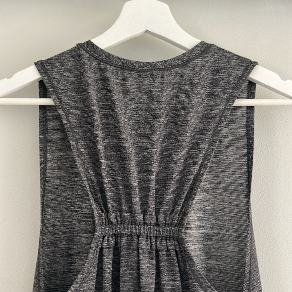 Lululemon In A Cinch Tank Top Rare Size 4