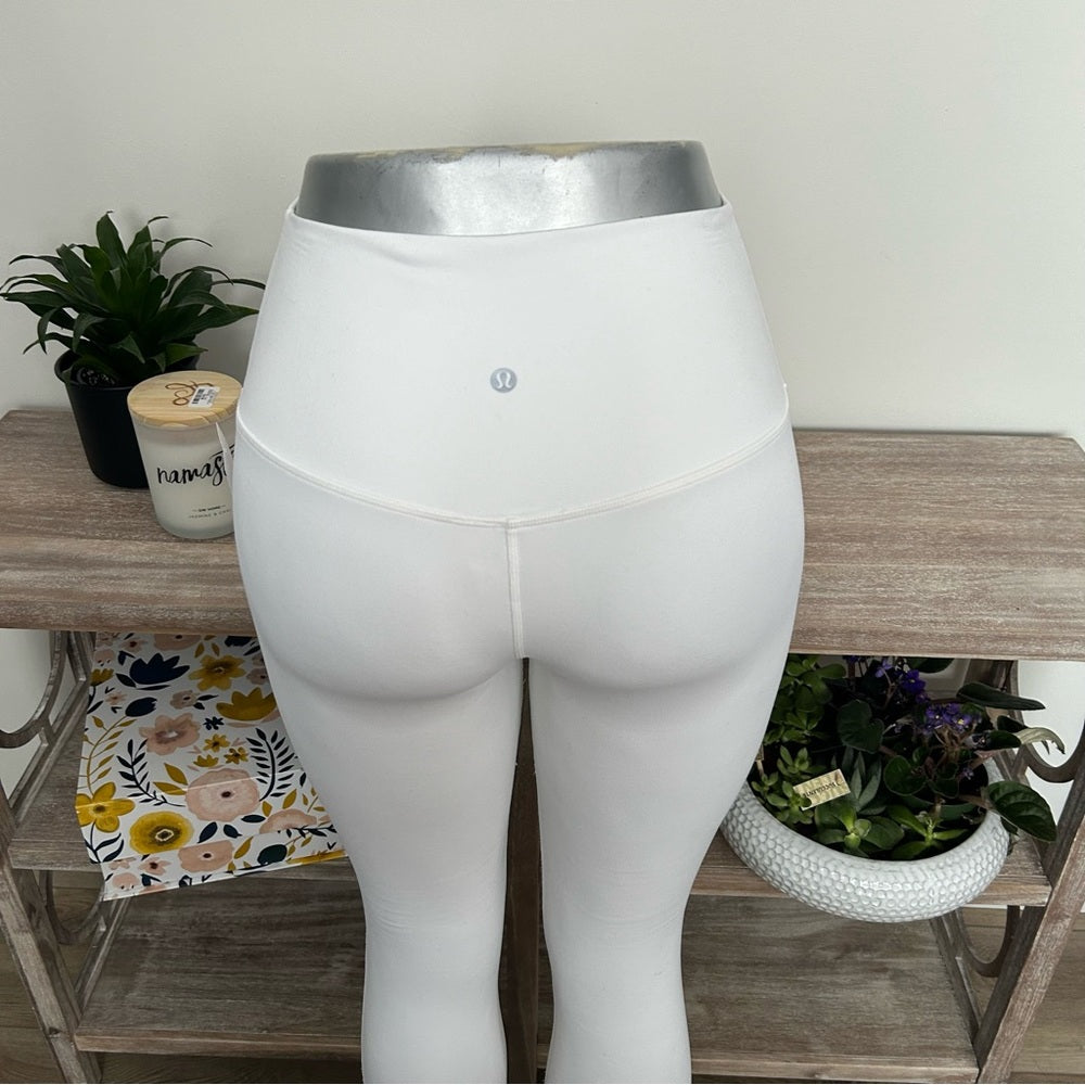 Lululemon Align High-Rise Crops White Rare Size 16