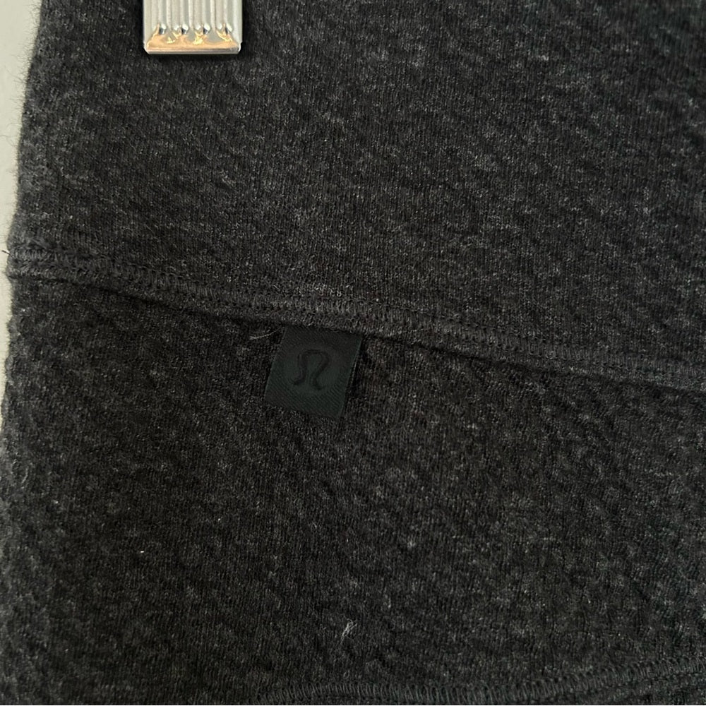 Lululemon Can You Feel The Pleat Crop Rare Size 8