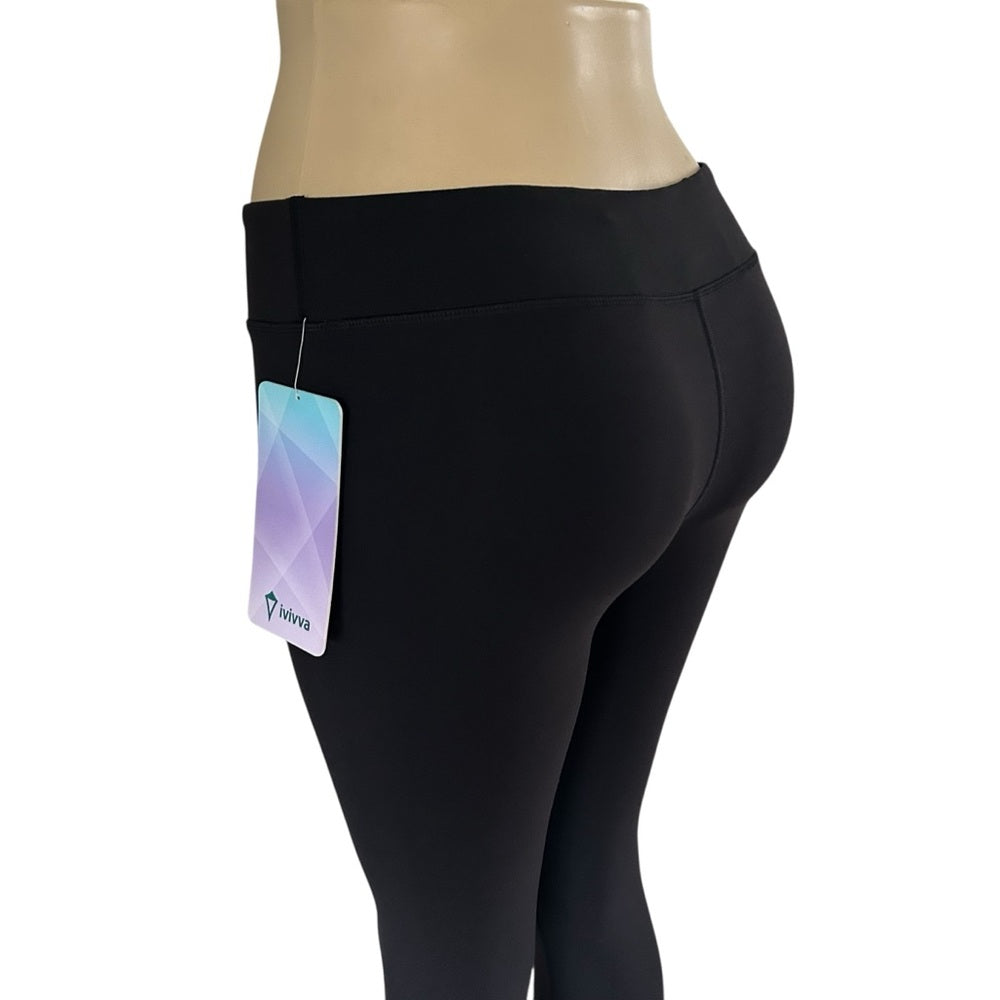 NEW! Ivivva (by Lululemon) Black Rhythmic Crop Women’s Small