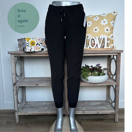 Lululemon On The Fly Jogger *Woven Pull On Pants Size 4