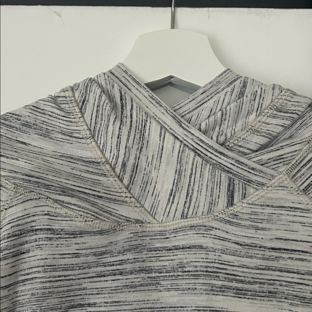 Lululemon Think Fast Hoodie Size 8