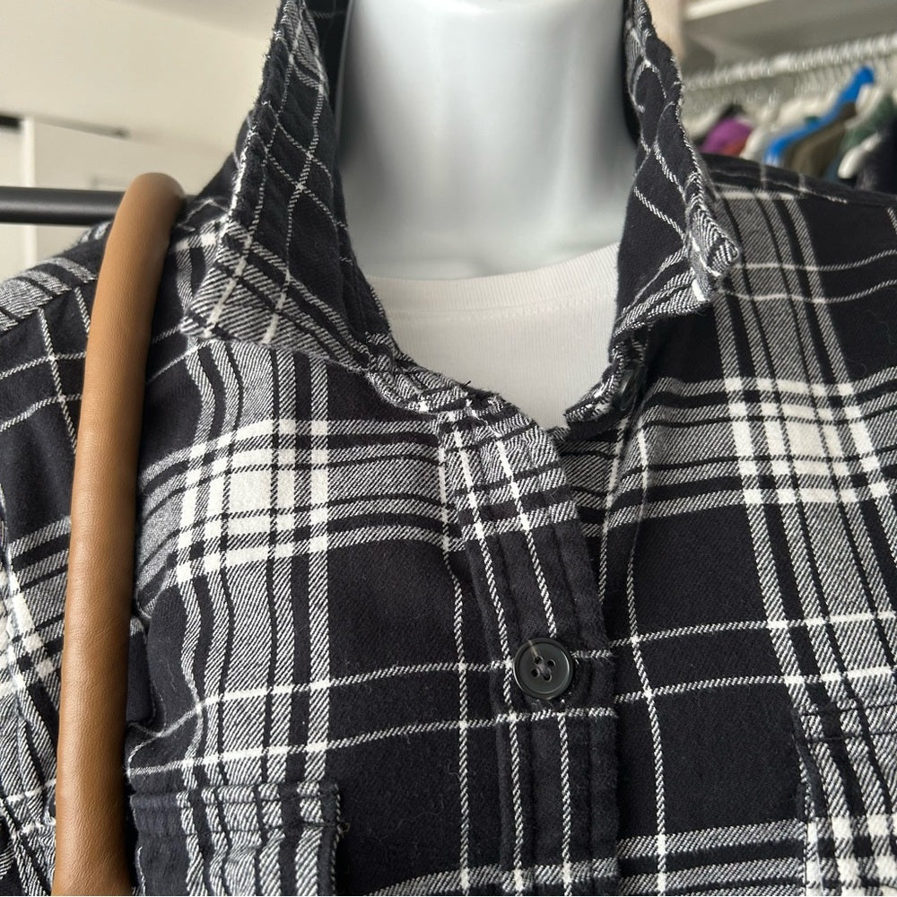 Tilley Flannel Checked Plaid Oversized Button Up Shirt Medium