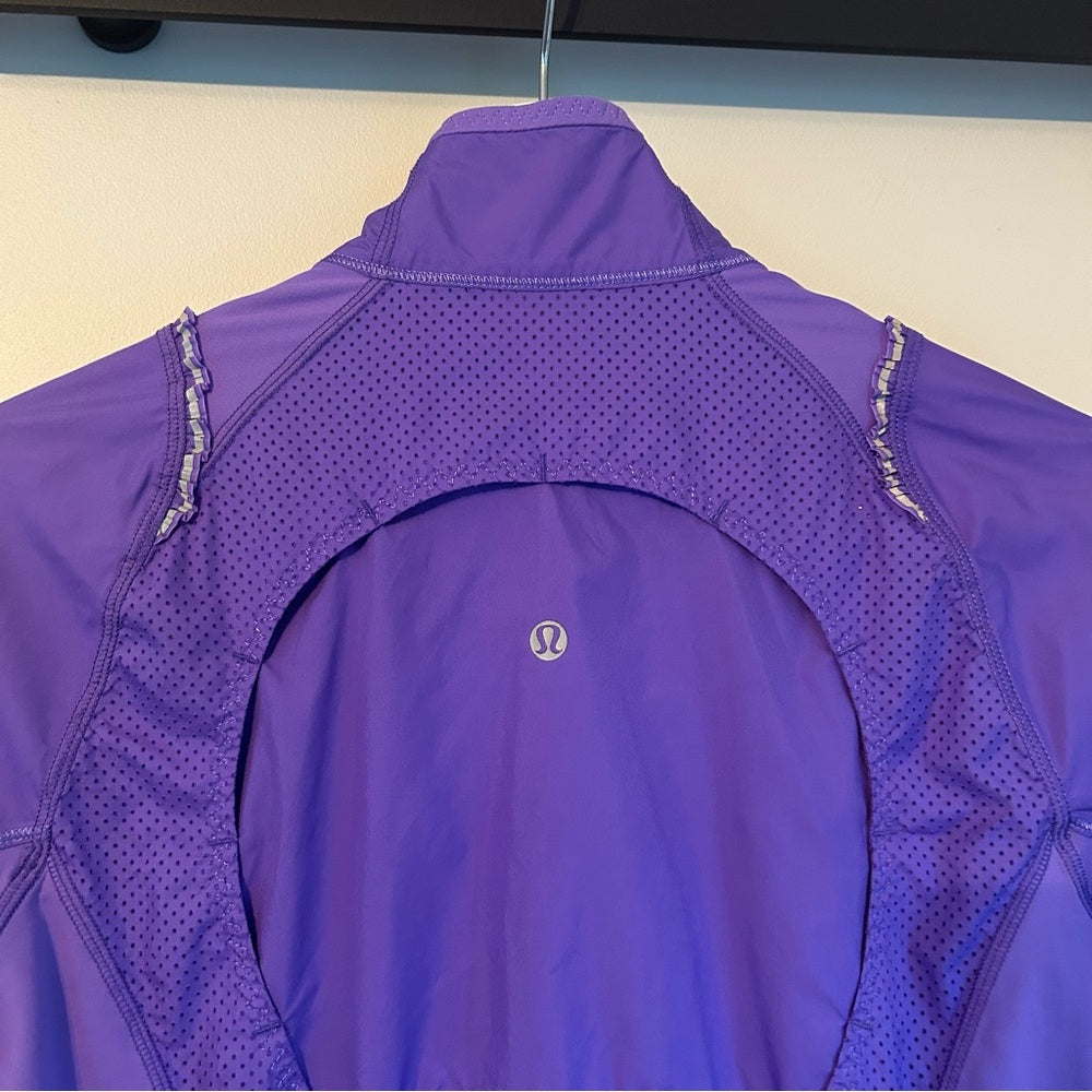 Lululemon Nothin’ But Run Jacket Size 6