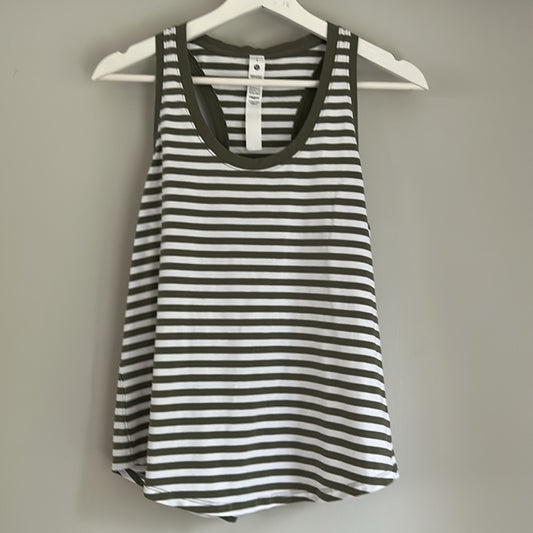 Lululemon Love Tank Like New Size 6