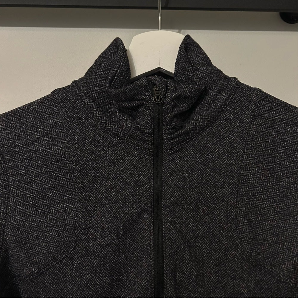 Lululemon Kanto Catch Me 1/2 Zip Herringbone Pocket RARE Size 6