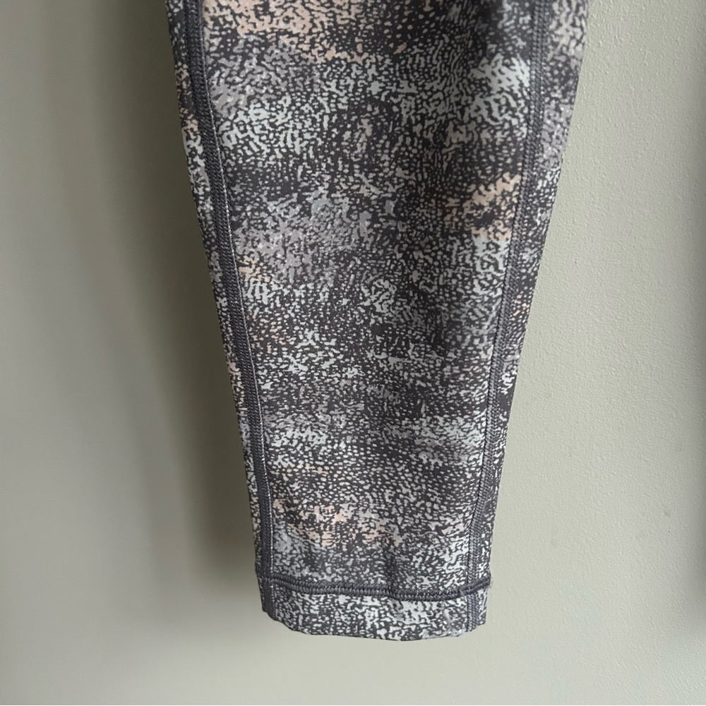 Lululemon Wunder Under High-Rise Full-On Luxtreme Legging Rare Size 10