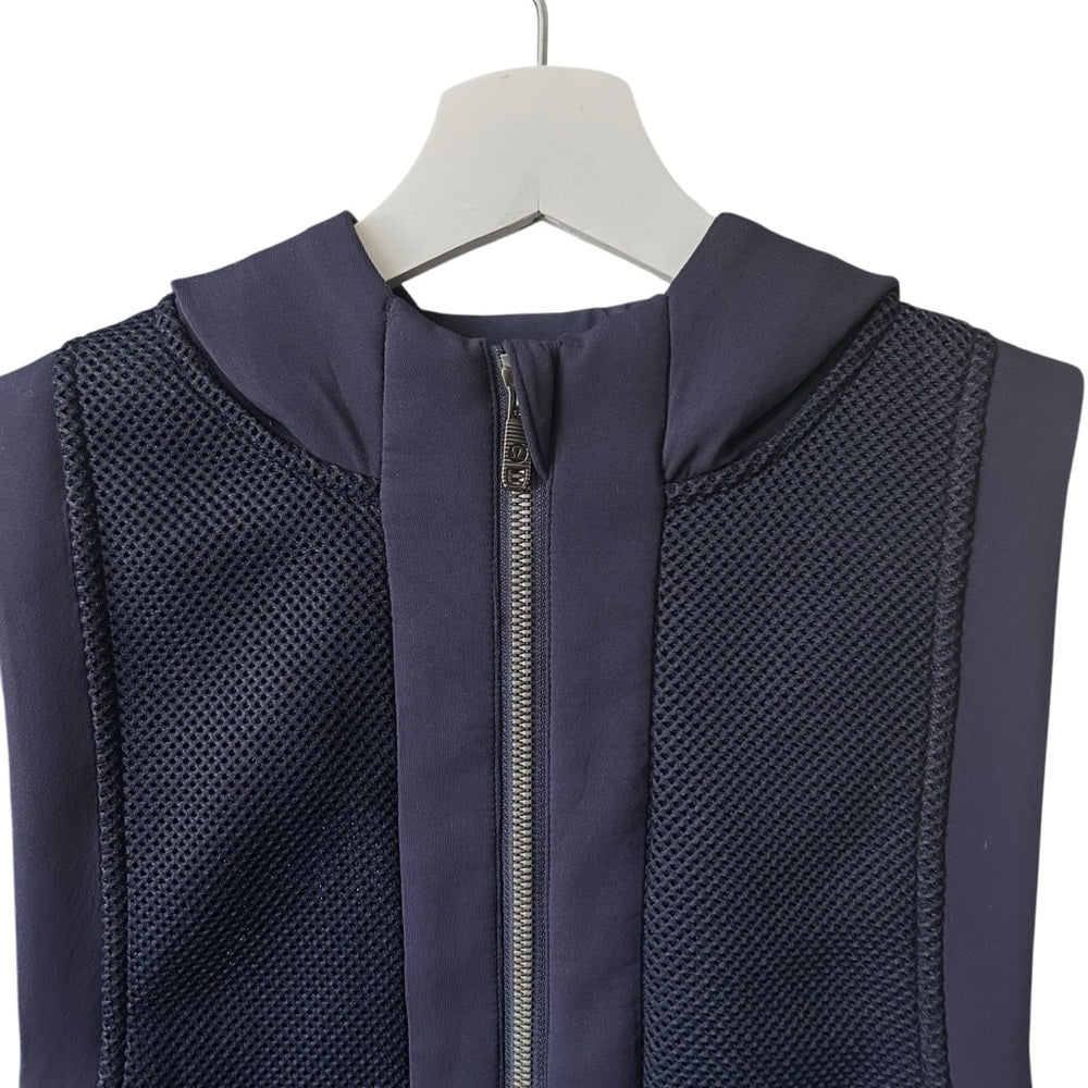 Lululemon The Spaces In Between Hooded Vest Size 4