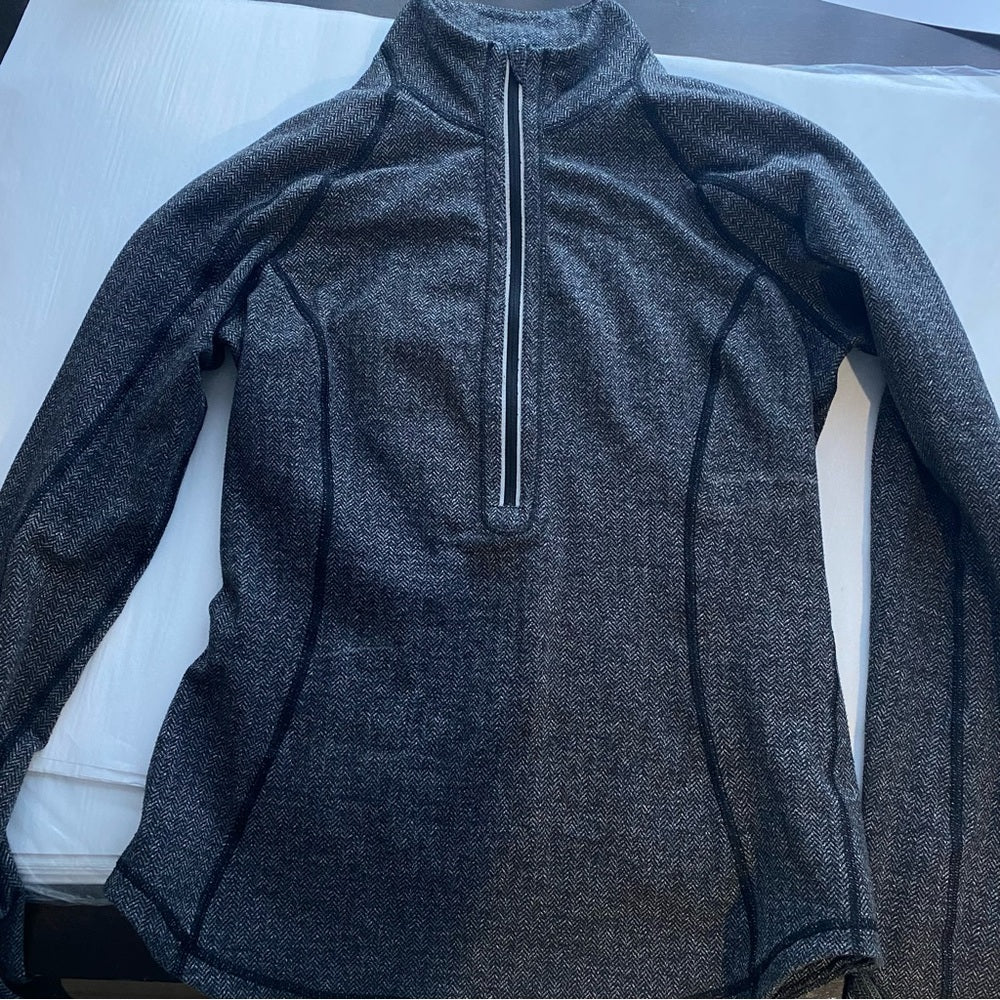 Lululemon Run U-Turn Herringbone Pullover Long Sleeve 1/2 Zip Rare Size Small