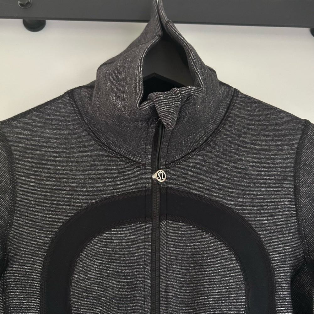 Lululemon In Stride Jacket Size 6