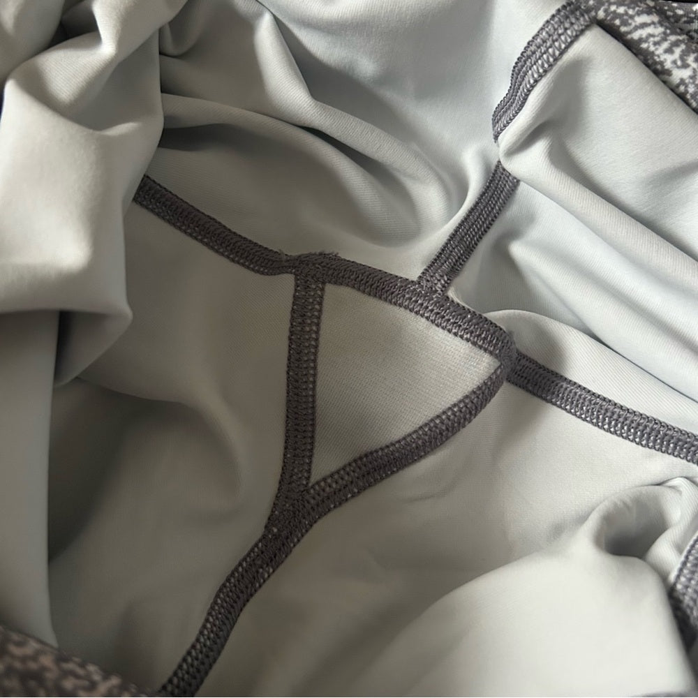 Lululemon Wunder Under High-Rise Full-On Luxtreme Legging Rare Size 10