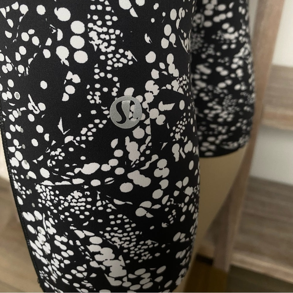 Lululemon Fast and Free Crops Pockets Size 4