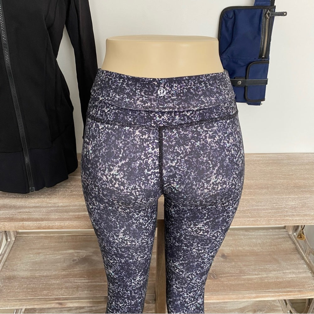 Lululemon Wunder Under Super High Leggings Full-On Luon (Roll Down) Rare Size 4